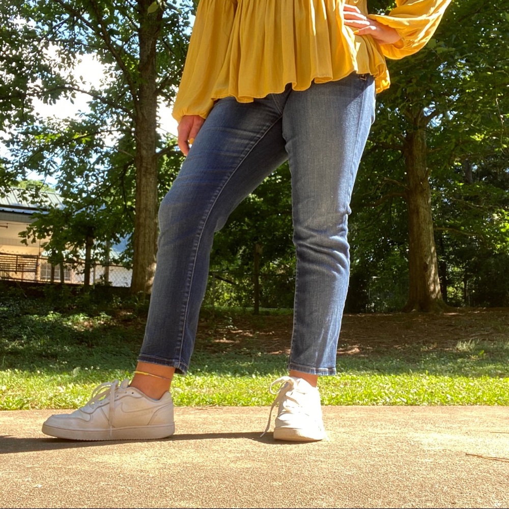 New York and Company cropped boyfriend Jeans